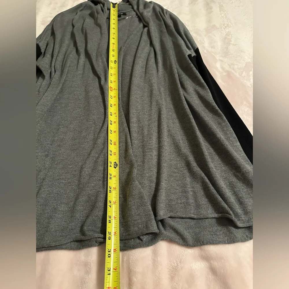 Apt 9 Gray with Black Accented Long Sleeves Open Front Cardigan, Womens Size XL - Picture 9 of 9